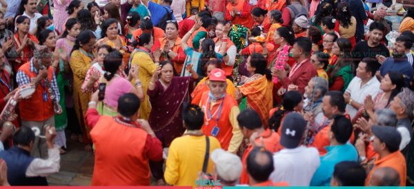 एक लाख बढीले गरे पशुपतिनाथको दर्शन
