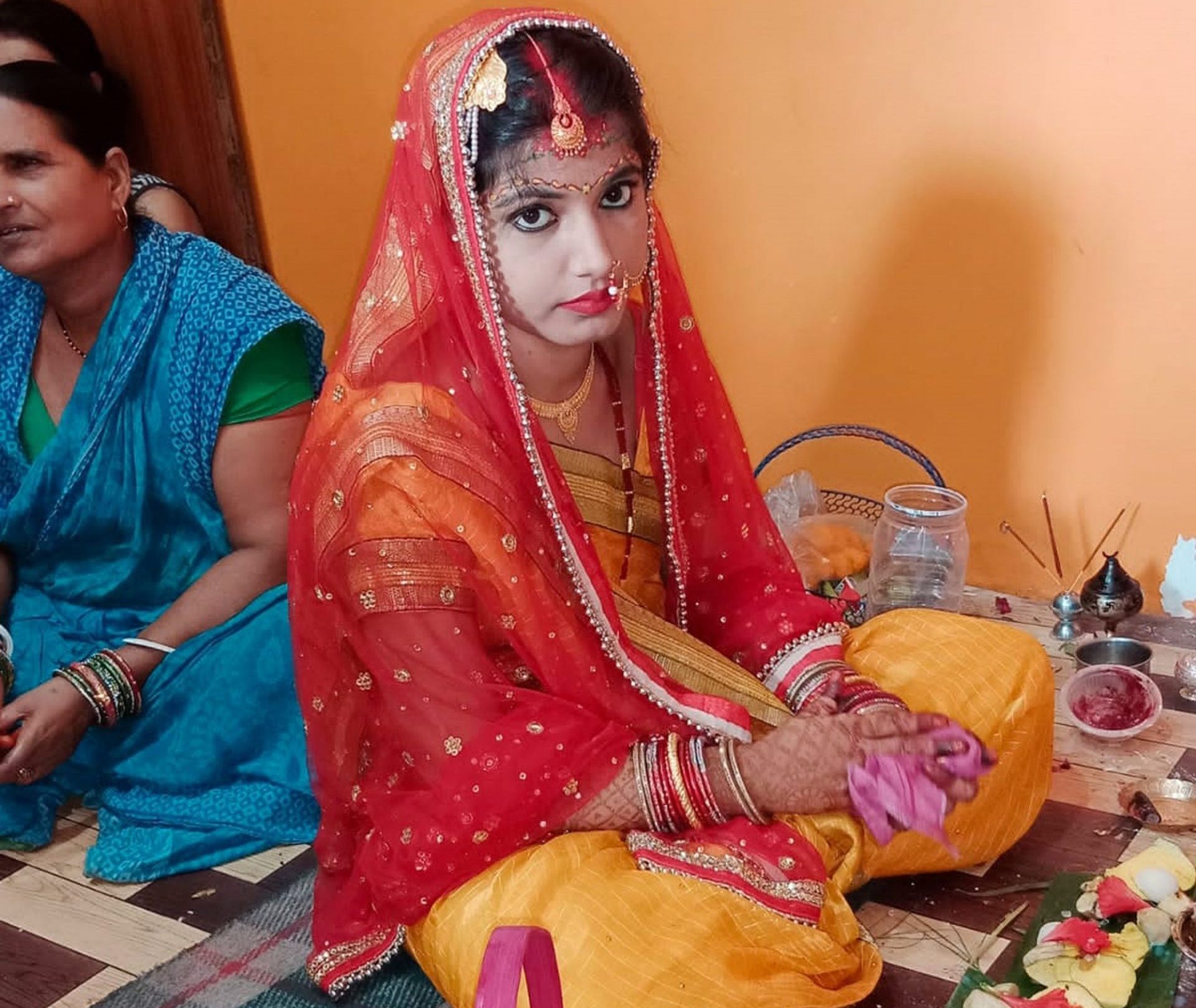 मिथिलामा नव विवाहिता महिलाले वैवाहिक जीवन जिउने पाठ सिक्न मधुश्रावणी पर्व मनाउँदै