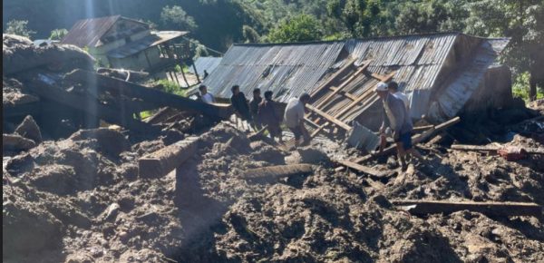 रामेछाप पहिरो : ६ जनाको शव भेटियो, केहीको खोजी जारी