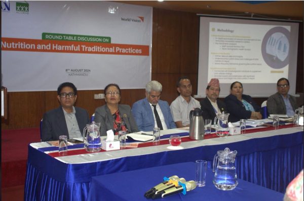 बालबालिकाको पोषणका लागि स्थानीय खानामा जोड दिनुपर्ने सरोकारवालाको जोड