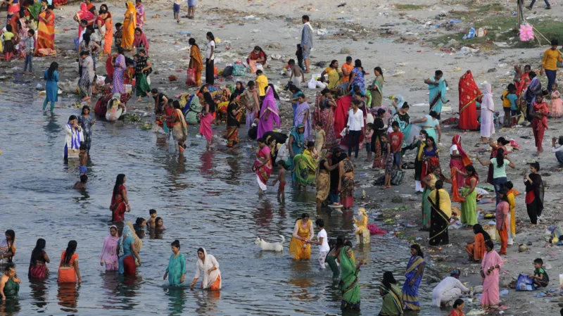 भारतमा डुबेर ३७ बालबालिकासहित ४६ जनाको मृत्यु