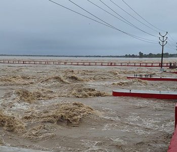 सप्तकोसीमा बेपत्ता एक गोताखोर अझै भेटिएनन्