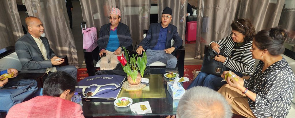 राजन भट्टराईसहितका नेता गए कम्बोडिया