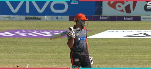 रोहितलाई पछि पार्दै रवि बने एनपीएलका सबैभन्दा बढी रन बनाउने खेलाडी