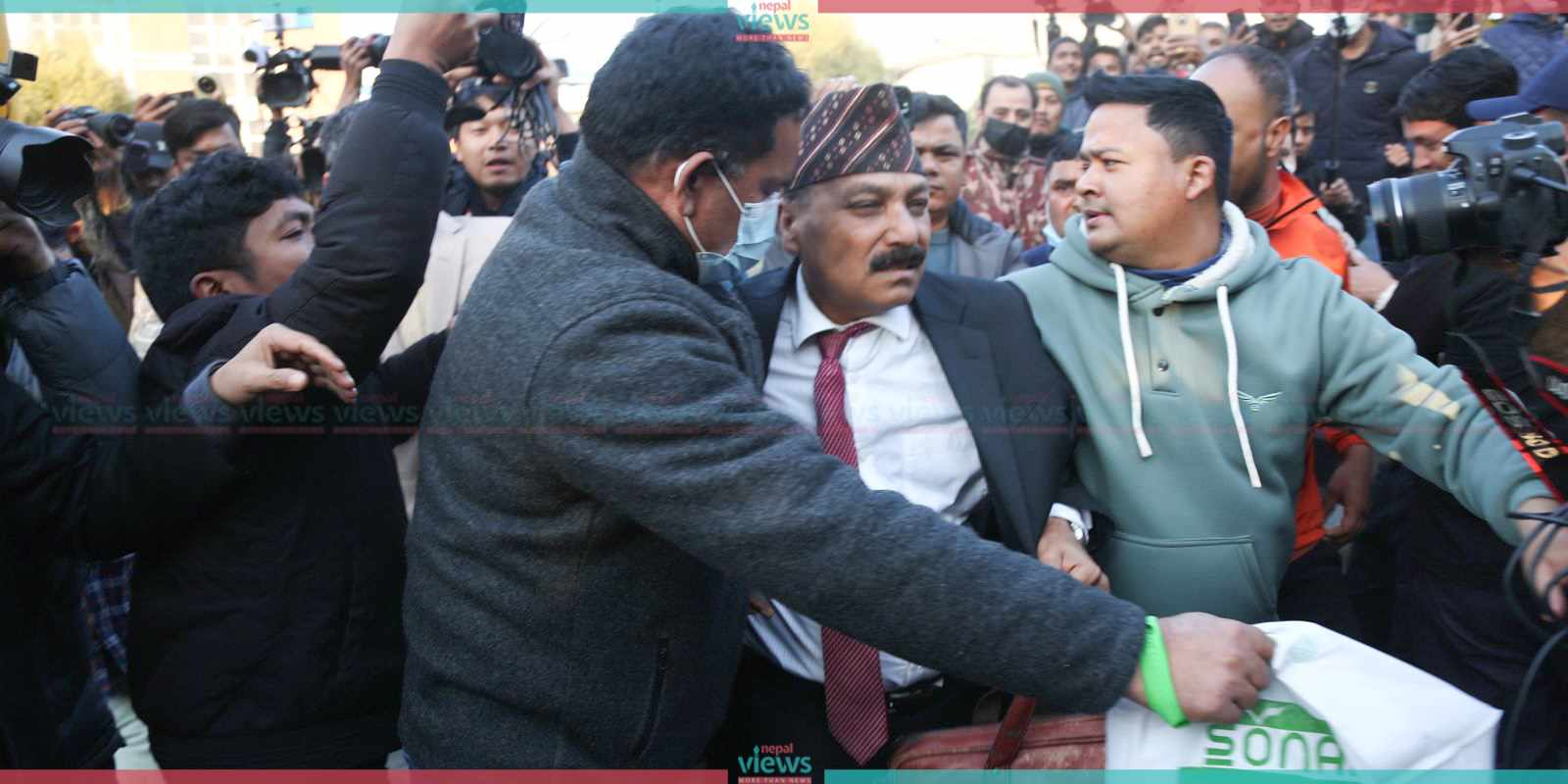 वरिष्ठ अधिवक्ता त्रिपाठीमाथि कुटपिट गर्नेलाई म्याद थप गरी अनुसन्धान