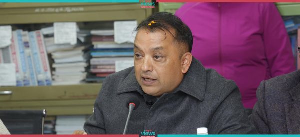 गठबन्धन सरकार संविधान कार्यान्वयनमा केन्द्रित छ : गगन थापा