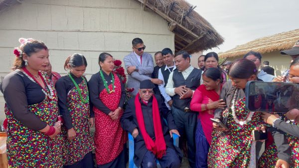 बोटे समुदायको विकासका लागि राज्यले विशेष कार्यक्रम ल्याउनुपर्छ : प्रचण्ड
