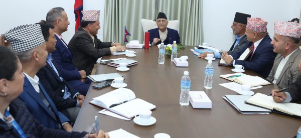 रासायनिक मलको अभाव हुन नदिन प्रधानमन्त्री ओलीको निर्देशन