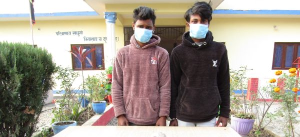 मकवानपुरबाट अफिम र गाँजासहित चारजना पक्राउ
