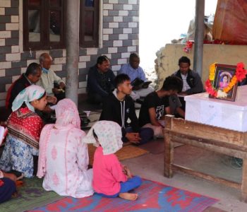 वैदेशिक रोजगारीको पीडा : ११ महिनापछि बाकसमा फर्किएकी तिलमाया