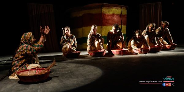 मण्डलामा ‘सम चाको सम चाको अबिहा हे’ (तस्वीरहरू)