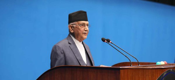 मधेस प्रदेशसभालाई सम्बोधन गर्न हेलिकोप्टर चढेर जनकपुरधाम जाँदै प्रधानमन्त्री ओली
