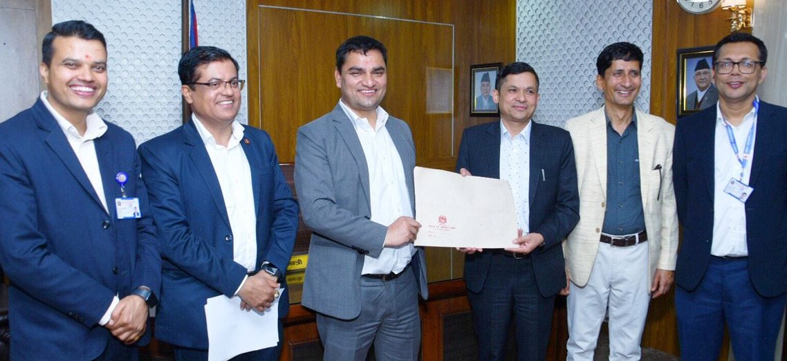 स्वास्थ्य बीमा बोर्डको अध्यक्षमा थापा नियुक्त