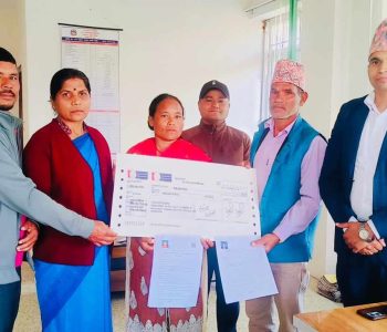 जाजरकोट भूकम्पका लाभग्राहीलाई अनुदान वितरण सुरु