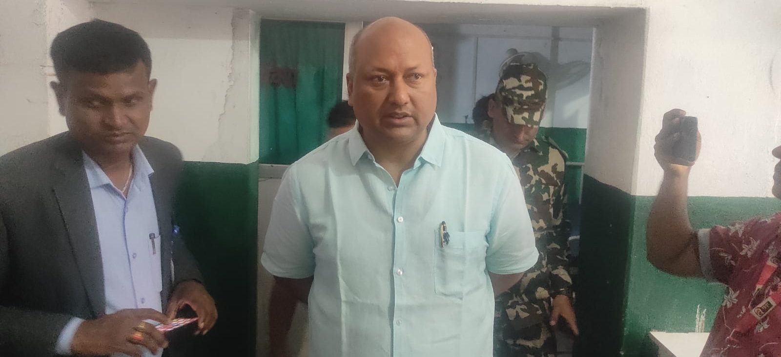 मुख्यमन्त्री सिंहद्वारा राजविराजका सात अस्पतालको अनुगमन