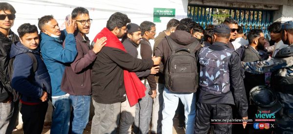 काठमाडौंका अधिकाङ्श क्याम्पसमा स्ववियु निर्वाचन स्थगित, मीनभवन लगायतमा हुँदै (तस्वीरहरू)