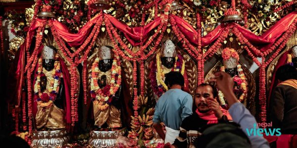 राम नवमी : भगवान श्रीरामको पूजा आराधना गरि मनाइँदै (तस्वीरहरू)