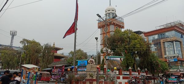 धरान क्लक टावर (तस्वीरहरू)