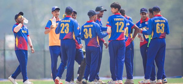 नेपालविरुद्ध ओमान ११७ रनमा अलआउट, युवराज खत्रीको फाइफर