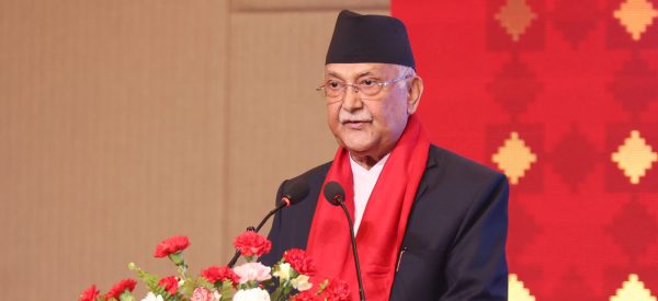 गृहमन्त्रीलाई प्रधानमन्त्रीको निर्देशन : त्रिवि तोडफोड गर्नेलाई कारबाहीको दायरमा ल्याउनू