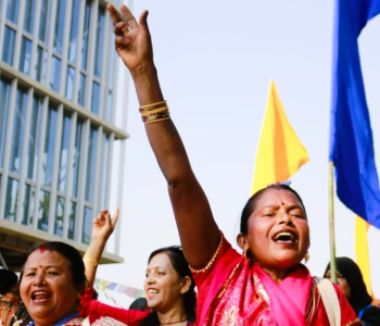 घर चलाउने महिलाले देश चलाउन सक्छन्