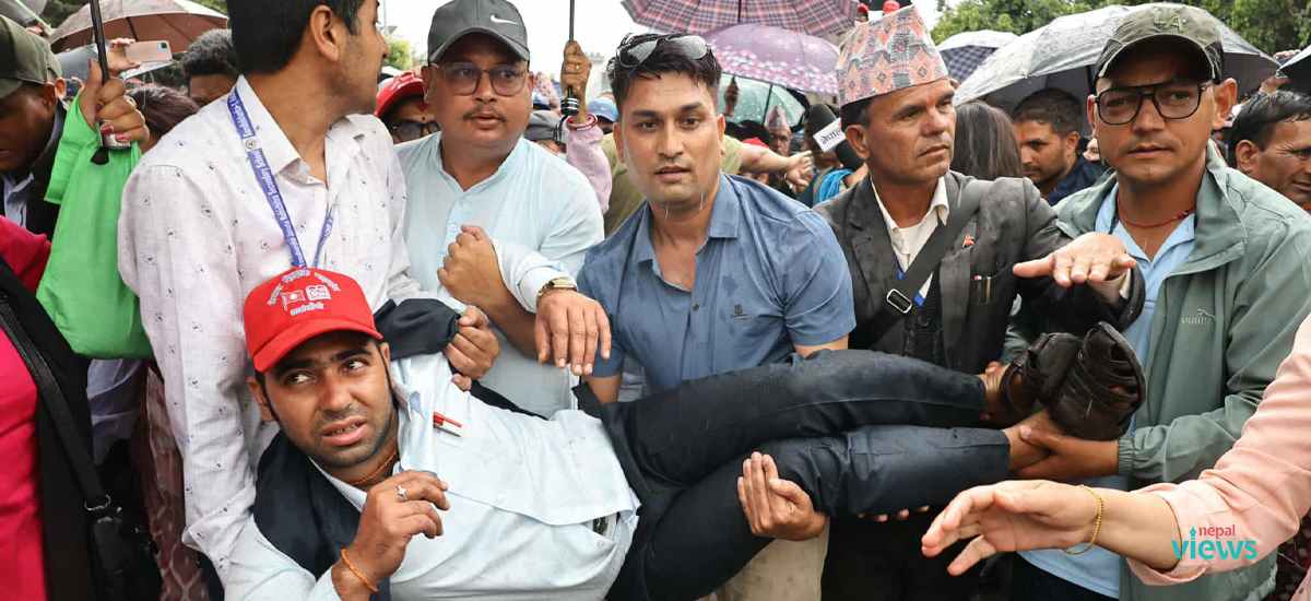 सरकारले भिजिलान्ते प्रयोग गरी आन्दोलन भड्कायो, सङ्घर्ष जारी छ : शिक्षक महासङ्घ