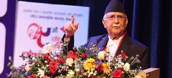राजावादीप्रति प्रधानमन्त्री ओलीको कटाक्ष– ‘रैती हुन पाऊँ’ भन्नेहरूले व्यवस्थाको विरोध गर्ने गरेका छन्