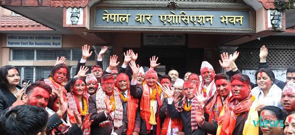 विजय विजयी हुँदा…(तस्वीरहरू)