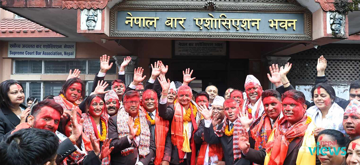 विजय विजयी हुँदा…(तस्वीरहरू)