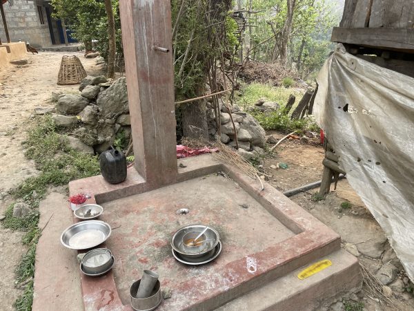 बनटारको चेपाङ बस्तीमा तीन वर्षदेखि खानेपानी आयोजना अलपत्र