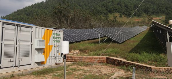 ४ मेगावाट क्षमताको ब्याट्री भण्डारण प्रणाली स्थापना गर्दै घाम पावर