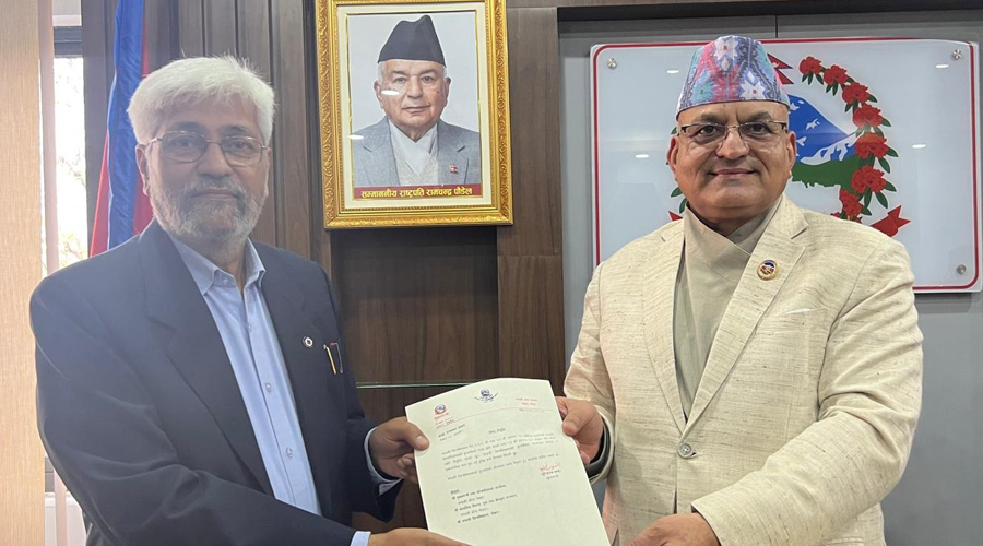 गण्डकी विश्वविद्यालयको कुलपतिमा प्रा.डा. तिवारी