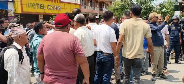 हेटौँडा अस्पताल विवाद : पक्राउ परेकालाई रिहा गर्ने प्रजिअको आश्वासन