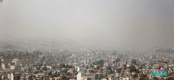 वायु प्रदूषणबाट कोभिडले फोक्सोमा असर गरेका बिरामी बढी जोखिममा