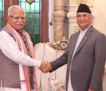 प्रधानमन्त्रीसँग भारतीय विद्युत्‌मन्त्रीको भेट