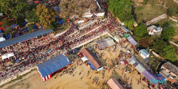 आमाको मुख हेर्ने दिन : मातातीर्थमा मेला (तस्वीरहरू)