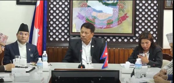 बढ्दो वायु प्रदूषण: जोर–बिजोर सवारी सञ्चालन, सातामा दुई दिन बिदाको तयारी