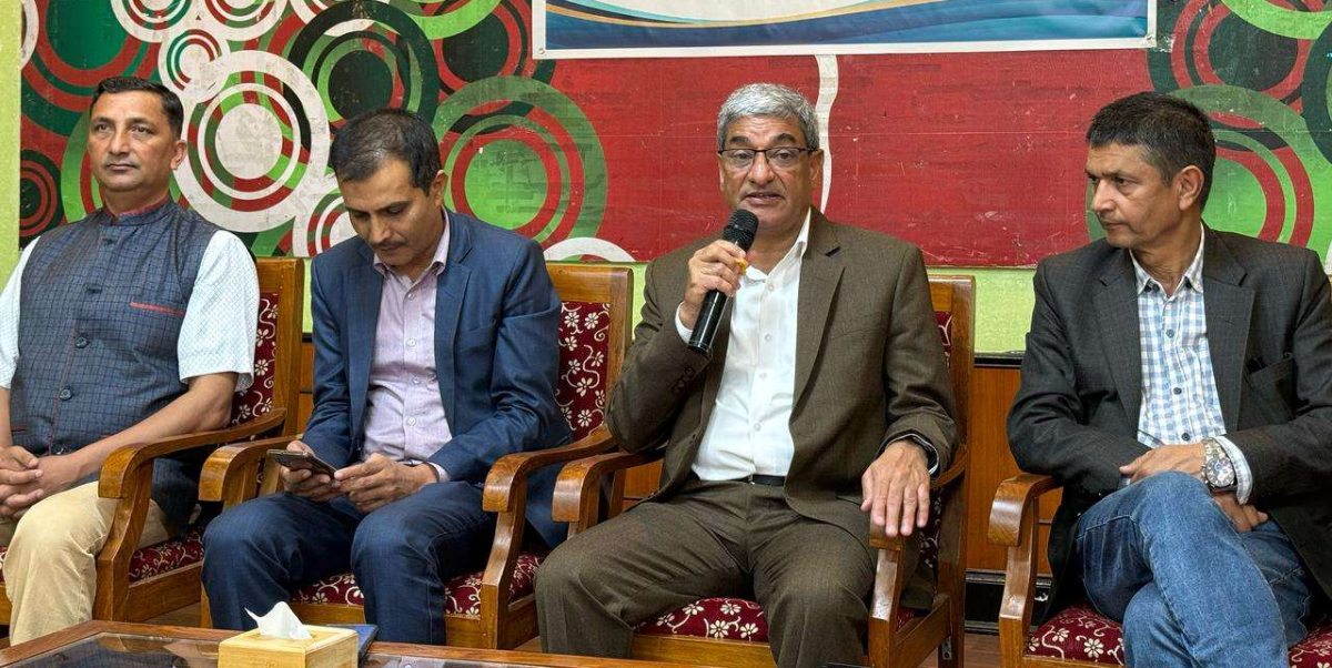गृहमन्त्री लेखकले दोहोर्‍याए – सत्तासाझेदारीमा कुनै समस्या छैन