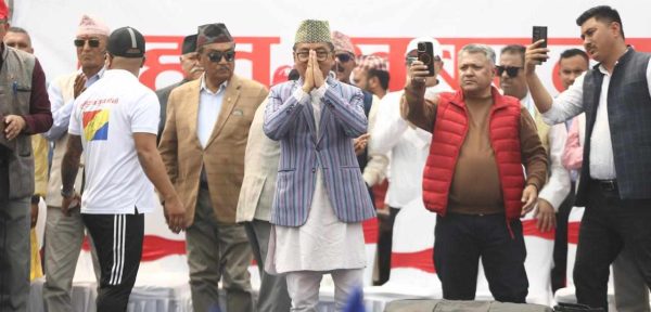 राजावादीहरूको ‘राष्ट्रवादी नमस्कार’ र ‘जय राष्ट्रवाद’
