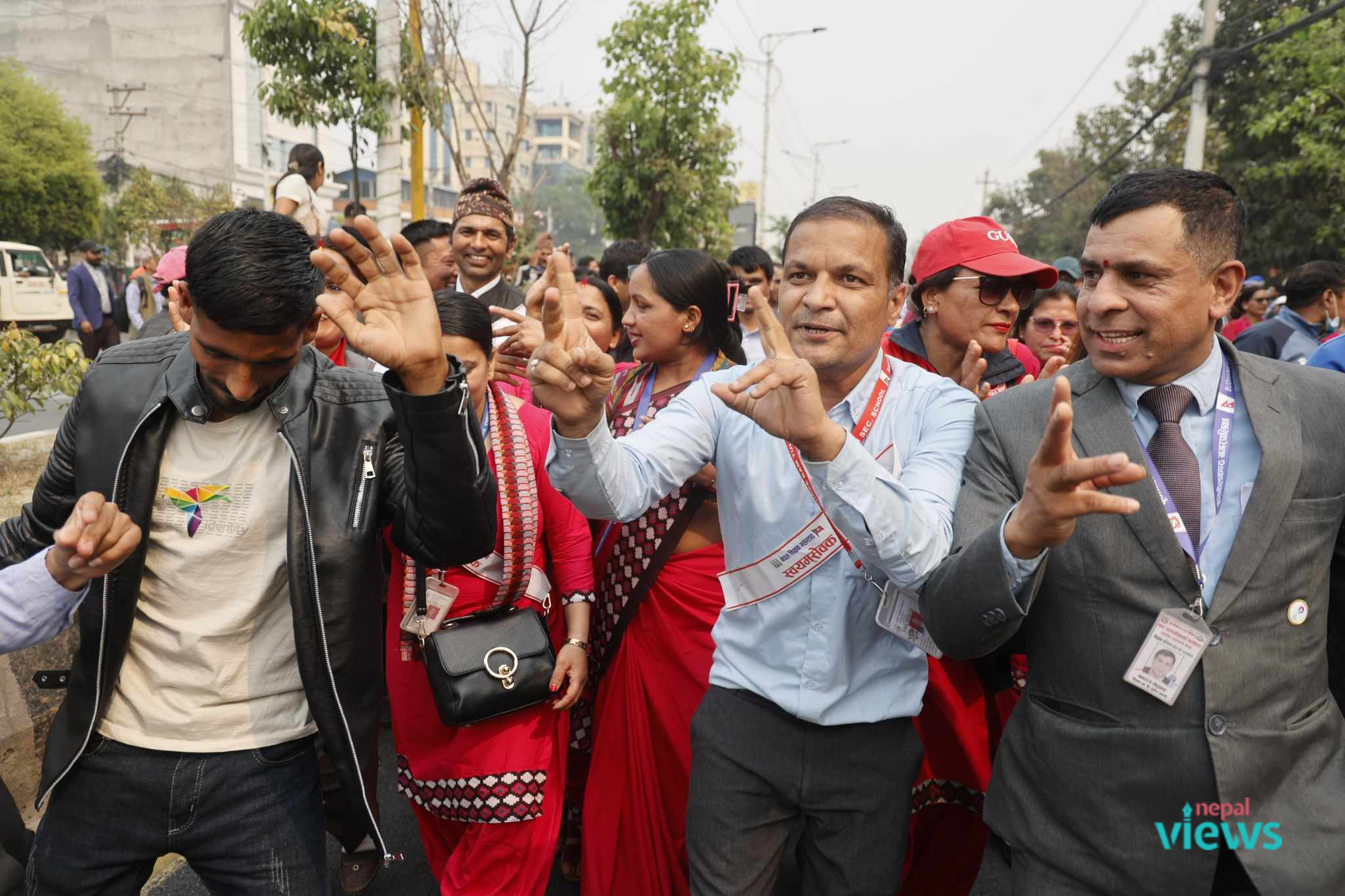 वार्तामा नजाने शिक्षकको अडान, आज सिट्ठी फुकेर प्रदर्शन गर्ने