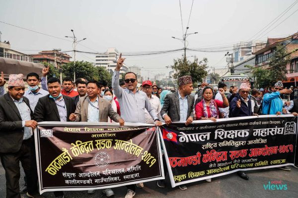 शिक्षक आन्दोलन : पराजुलीको नेतृत्वमा वार्ता टोली गठन