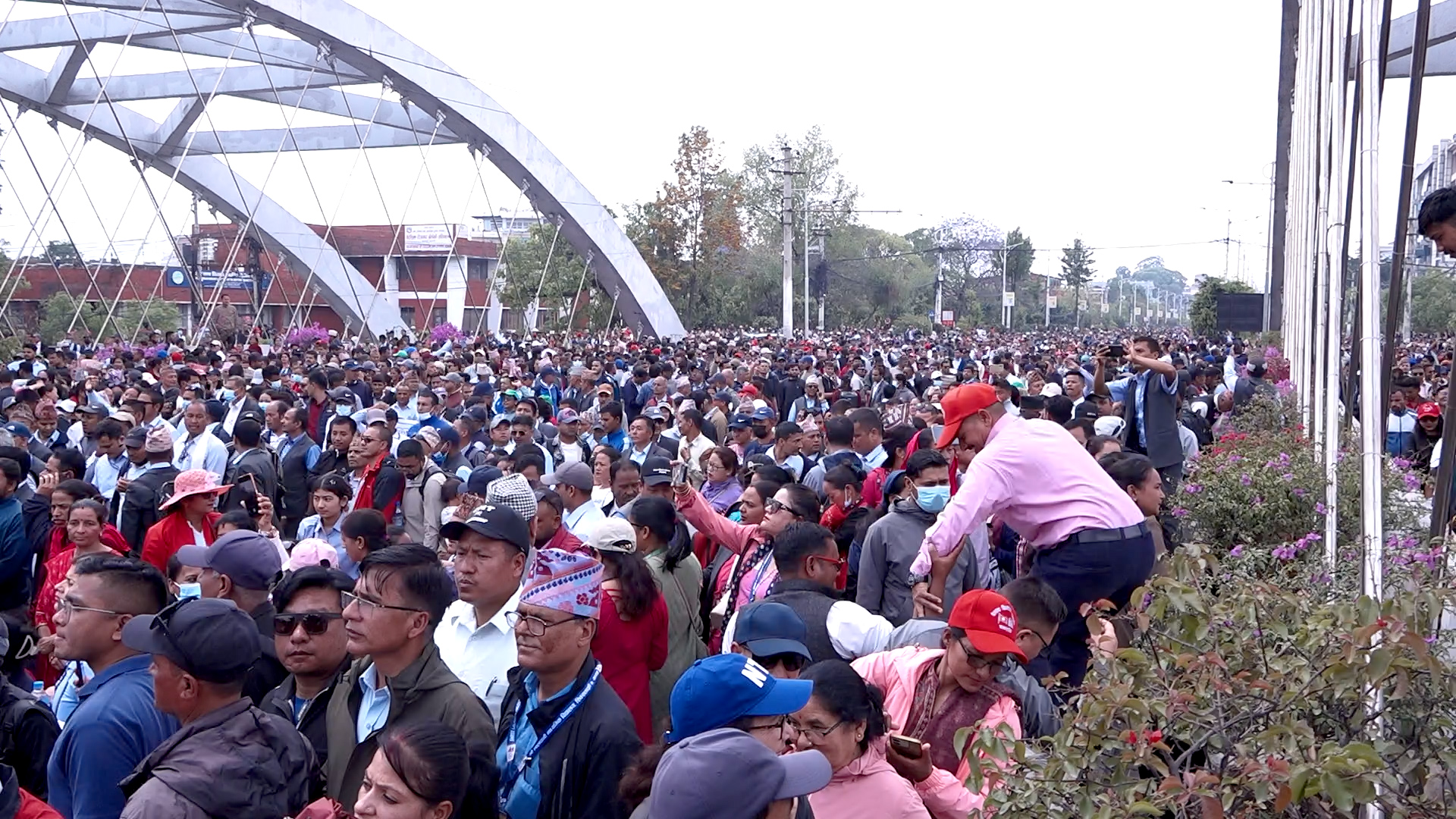 आन्दोलन चर्काउने शिक्षक महासंघको निर्णय, सरकारले झुलाएको निष्कर्ष