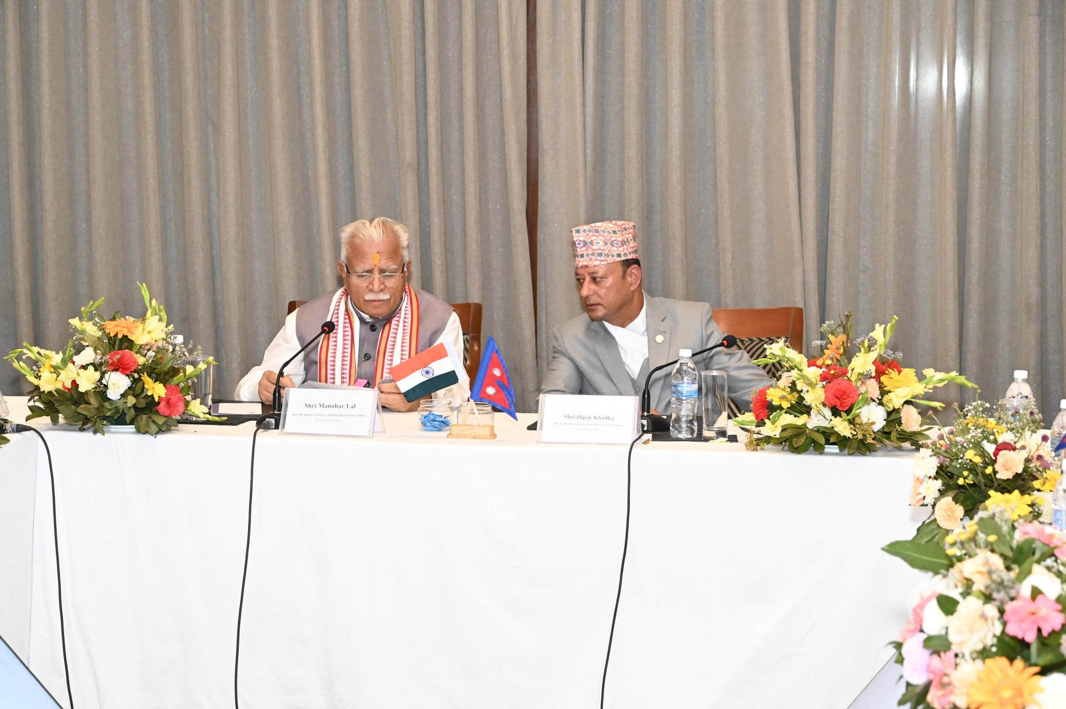 ऊर्जामन्त्री खड्का र भारतीय समकक्षीबीच ऊर्जा सहकार्यमा छलफल, सम्झौतामा हस्ताक्षर