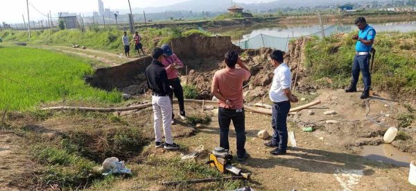 गाडी धसिएको घटना : प्रारम्भिक अनुसन्धान गरी विज्ञ टोली फर्कियो