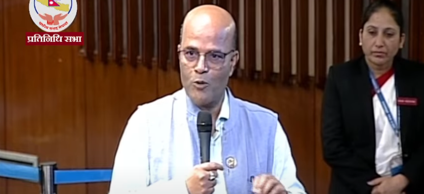 अमरेशको आरोप : दलीय भागबण्डाको झगडाले गभर्नर नियुक्ति हुन सकेन, प्रमुख दाेषी ओली र देउवा