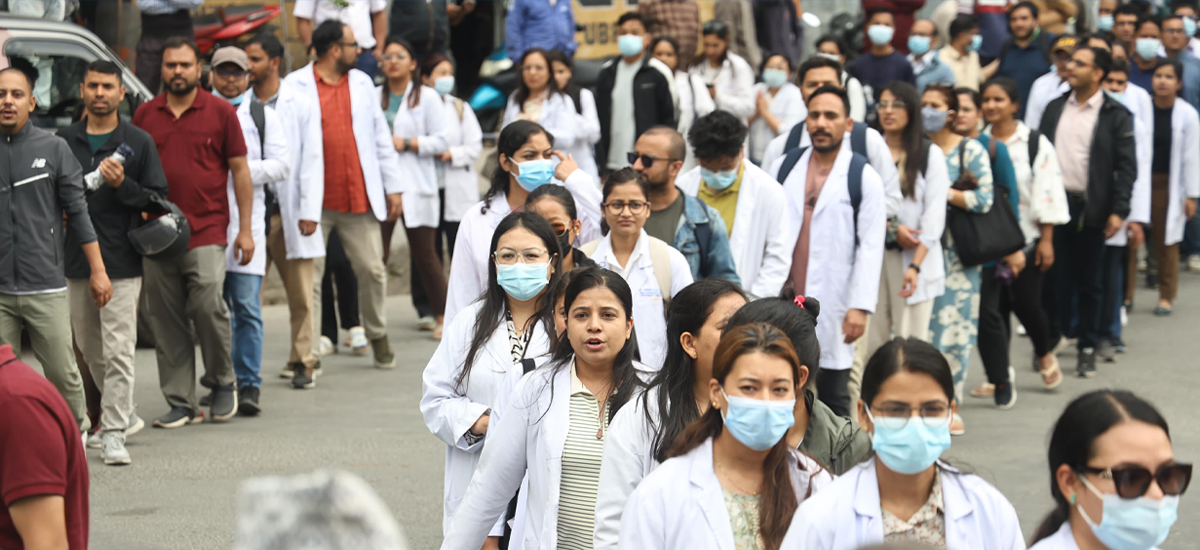 सहमतिपछि आवासीय चिकित्सक काममा फर्किए
