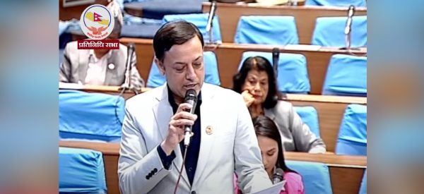 नागढुंगा–मुग्लिन सडक पुननिर्माणको काम कछुवातालमा भइरहेको भन्दै डीपी अर्यालको आपत्ति