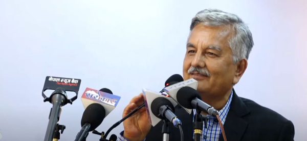 भ्रष्टाचार कम गर्न पाँच सय, हजारको नोट बन्द गरौँ : सुरेन्द्र पाण्डे