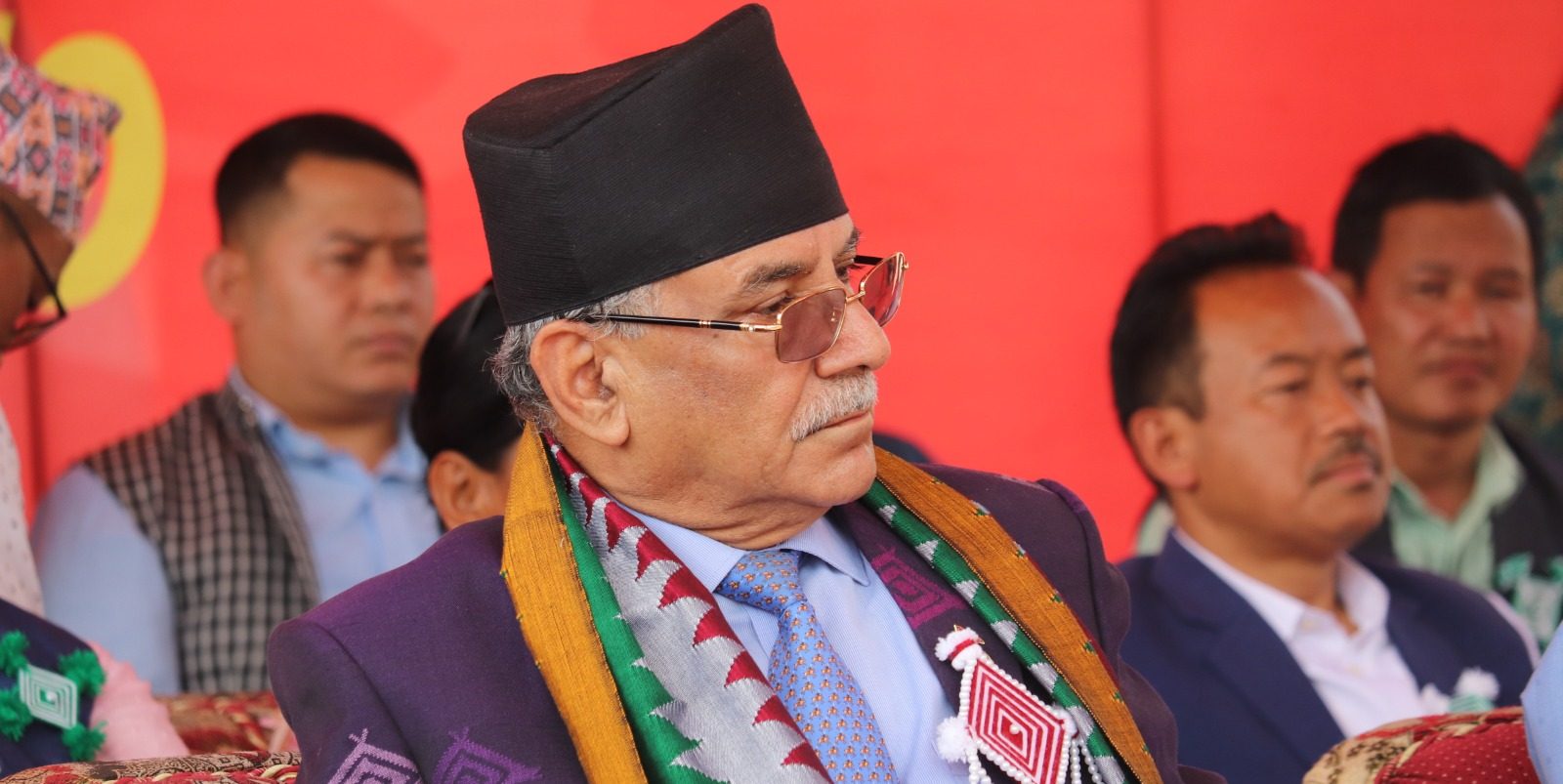 वर्तमान सरकार आफ्नै कुकर्मको बोझले ढल्छ : प्रचण्ड