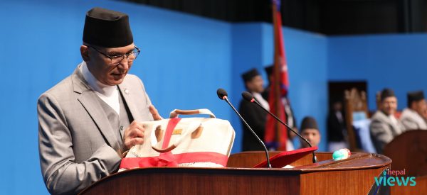 परमादेश कुल्चिदै सरकार : फेरि ढुंगा, गिट्टी, बालुवा विदेशमा बेच्ने योजना